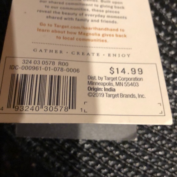 Joanna Gaines Multi Cookie Cutter Hearth & Hand W/Magnolia - Picture 6 of 6